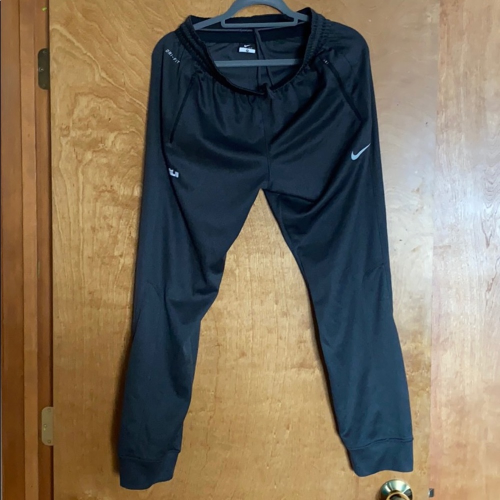 Nike men’s joggers